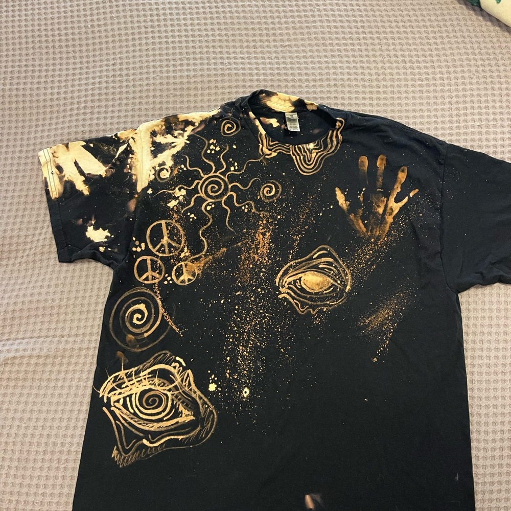Gildan Heavy cotton Black Bleach Dye Swirl T-Shirt